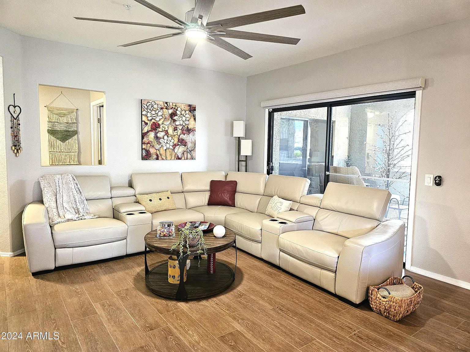 2 bed, 2.0 bath, 1548 sqft, $5,250 — Photo 4