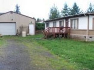 63102 Strawberry Rd, Coos Bay, OR 97420