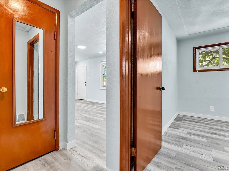 1500 S Wolcott Ct — Photo 9