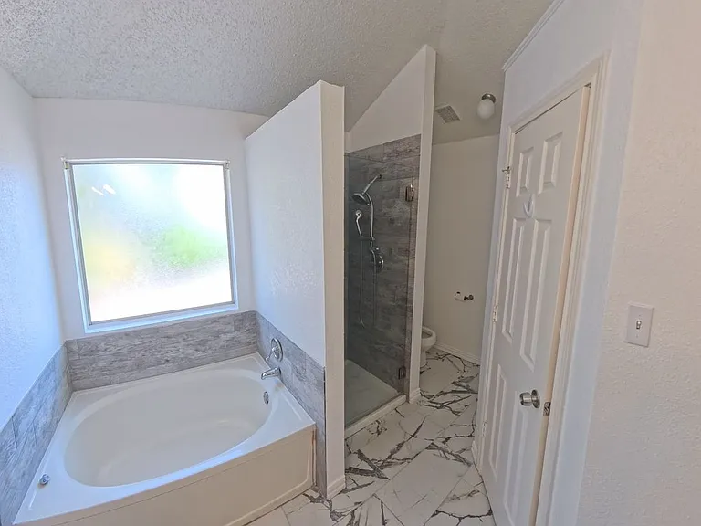 1209 Montclair Dr — Photo 23