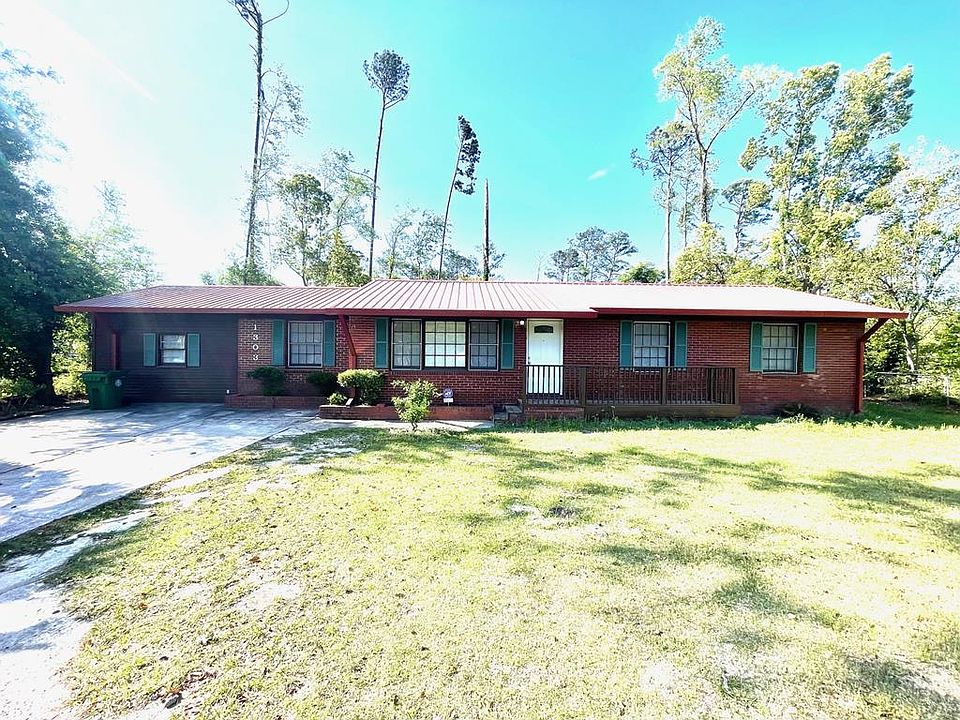 1st image of 1303 Pineview Dr