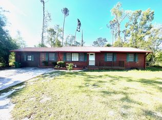 1303 Pineview Dr, Valdosta, GA 31602