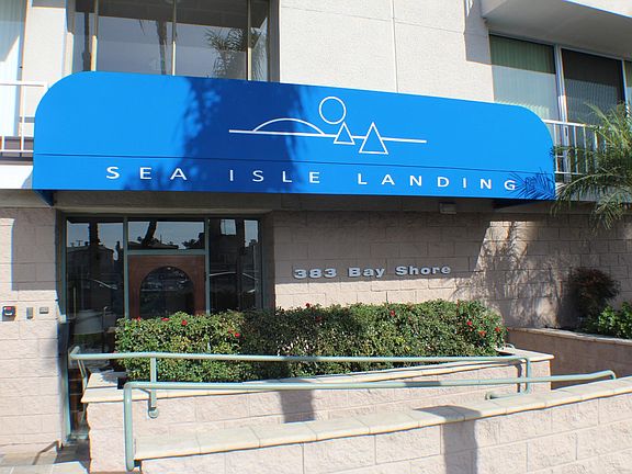 4th image of 383 Bay Shore Ave Unit 416