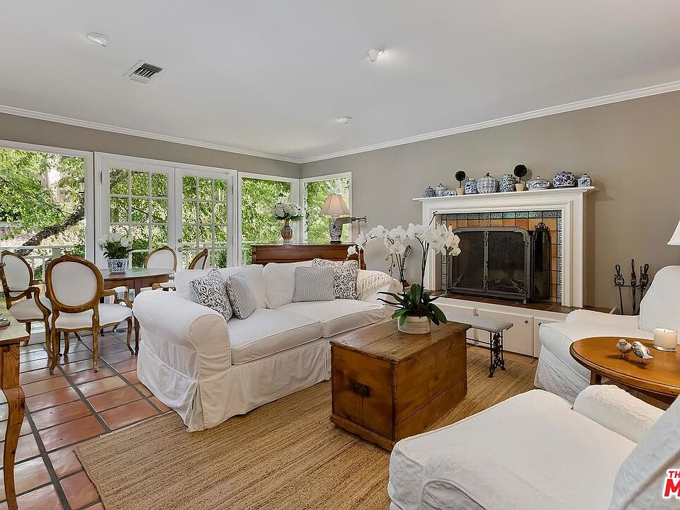 1st image of 11946 Ashdale Ln