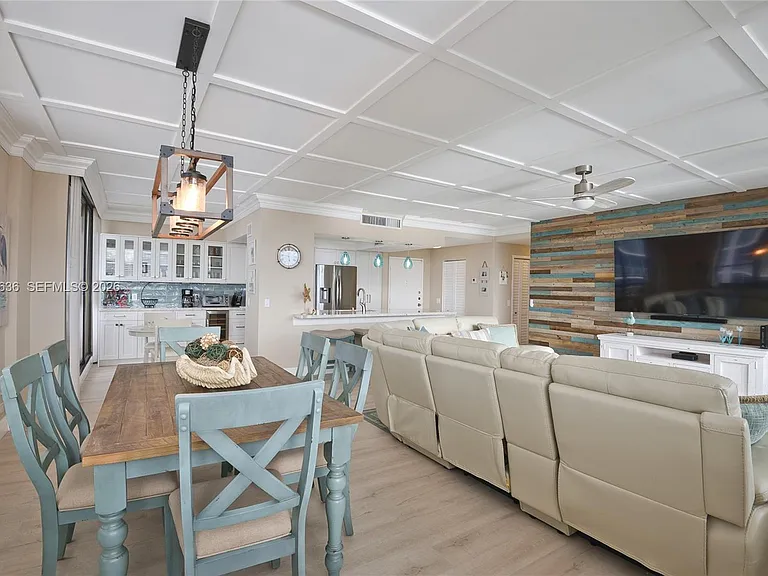 3505 S Ocean Dr #1505 — Photo 4