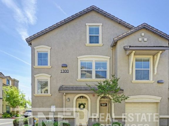 2nd image of 1313 Vessona Cir