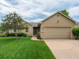 2705 N Stoney Point Ct, Wichita, KS 67205
