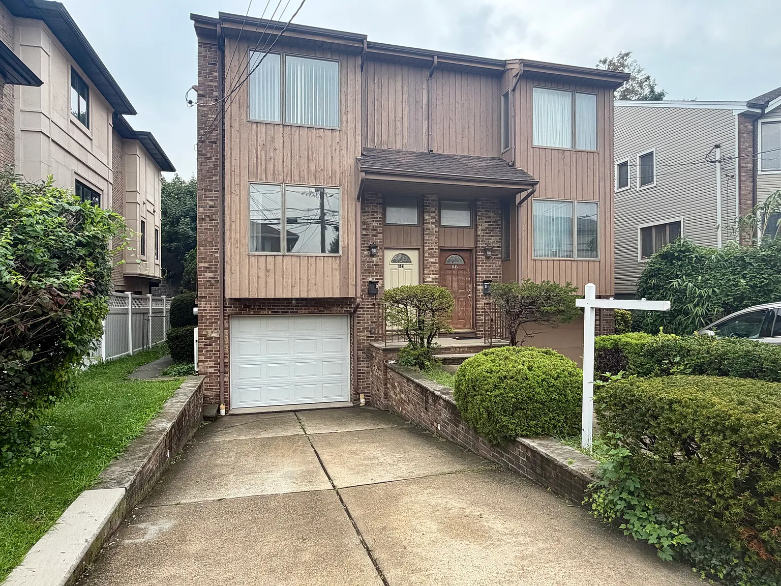 4 bed, 3.5 bath, 2051 sqft, $4,000 — Photo 1