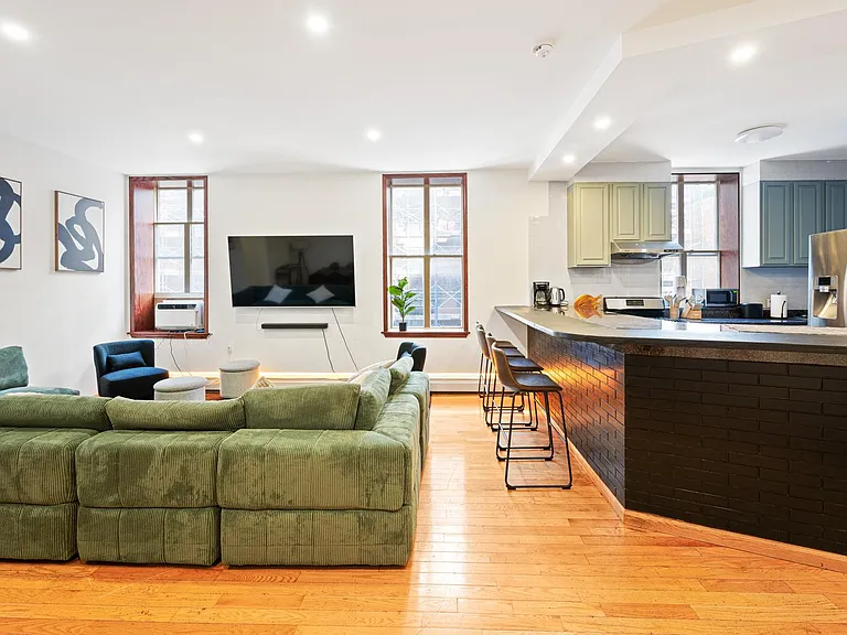 429 Broome St #C4 — Photo 14