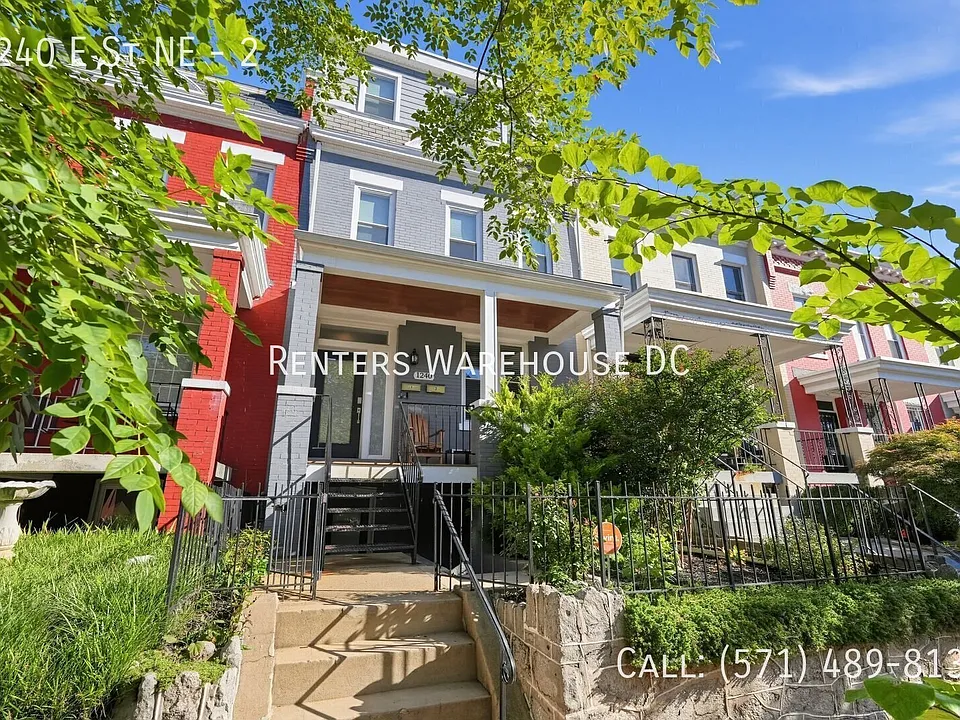 1240 E St NE #2