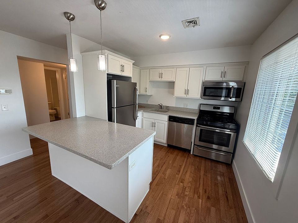 1st image of 428 N 40th St APT 9