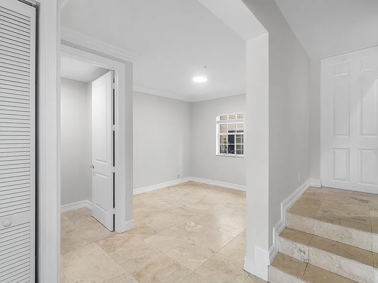 Flex space + 1/2 bath