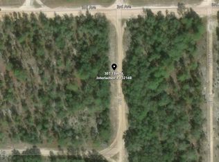 307 13th St, Interlachen, FL 32148