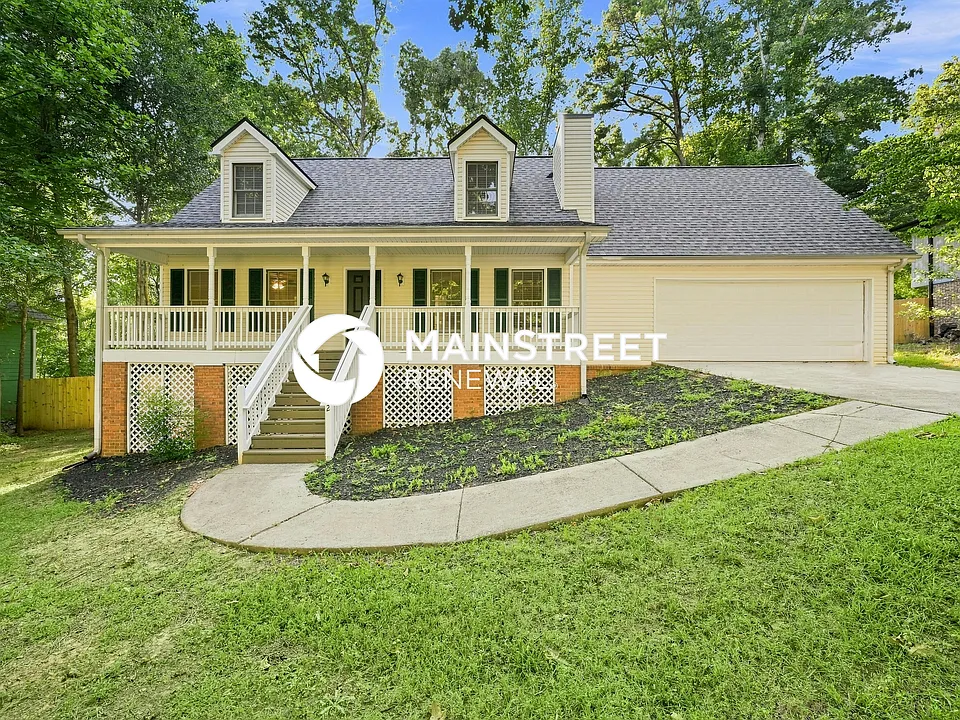 222 Bridgewood Dr SE