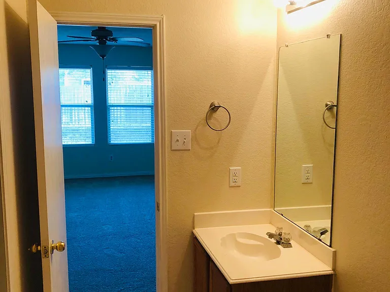 9605 Woodrow Wilson Dr — Photo 15