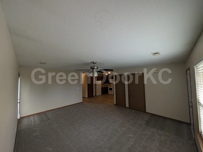 900 Fall Meadow Ln — Photo 4