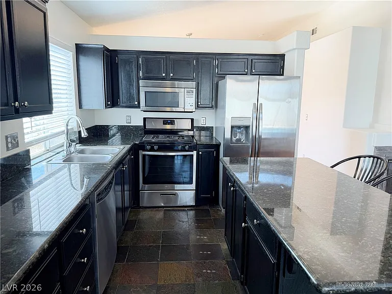 166 Windy Creek Ave — Photo 17