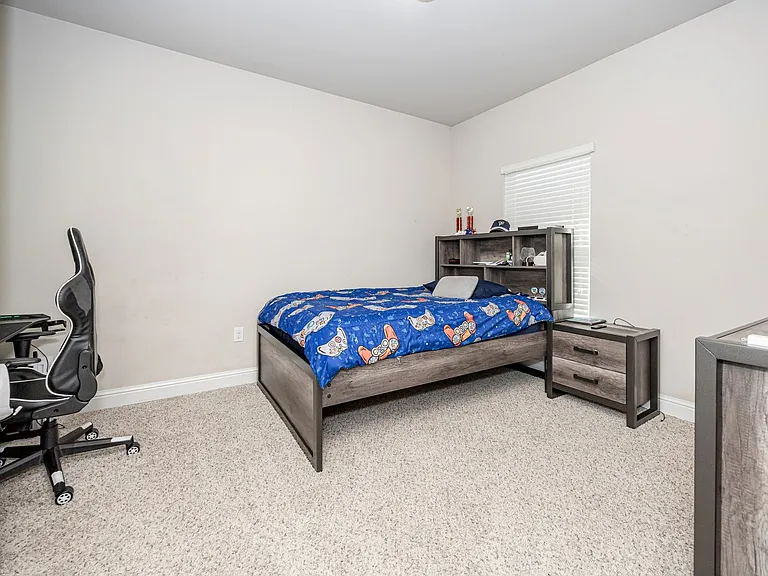10630 Harvest Dr — Photo 33