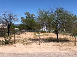 12826 S Coconino Dr, Topock, AZ 86436