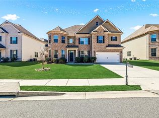 5550 Mirror Lake Dr, Cumming, GA 30028