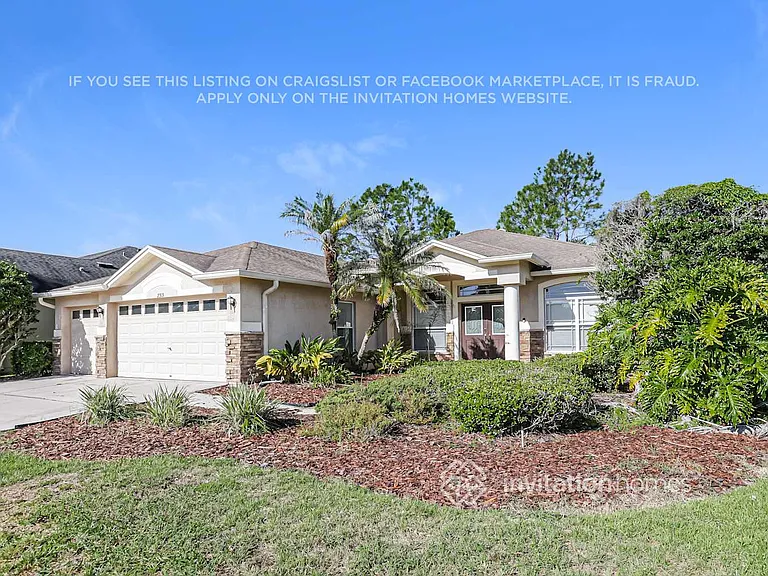 2313 Nesslewood Dr — Photo 3