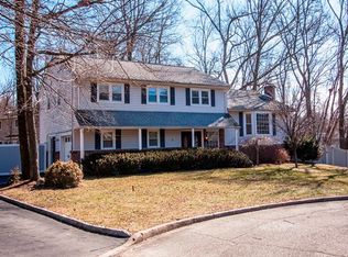 3 Braun Ct, Park Ridge, NJ 07656