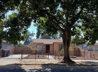 137 W Woodward Ave, Fresno, CA 93706