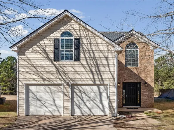 565 Amish Ave, Riverdale, GA 30296