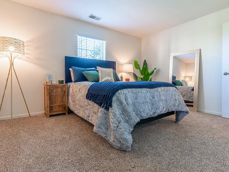 Bexley Village Apartments — Photo 12