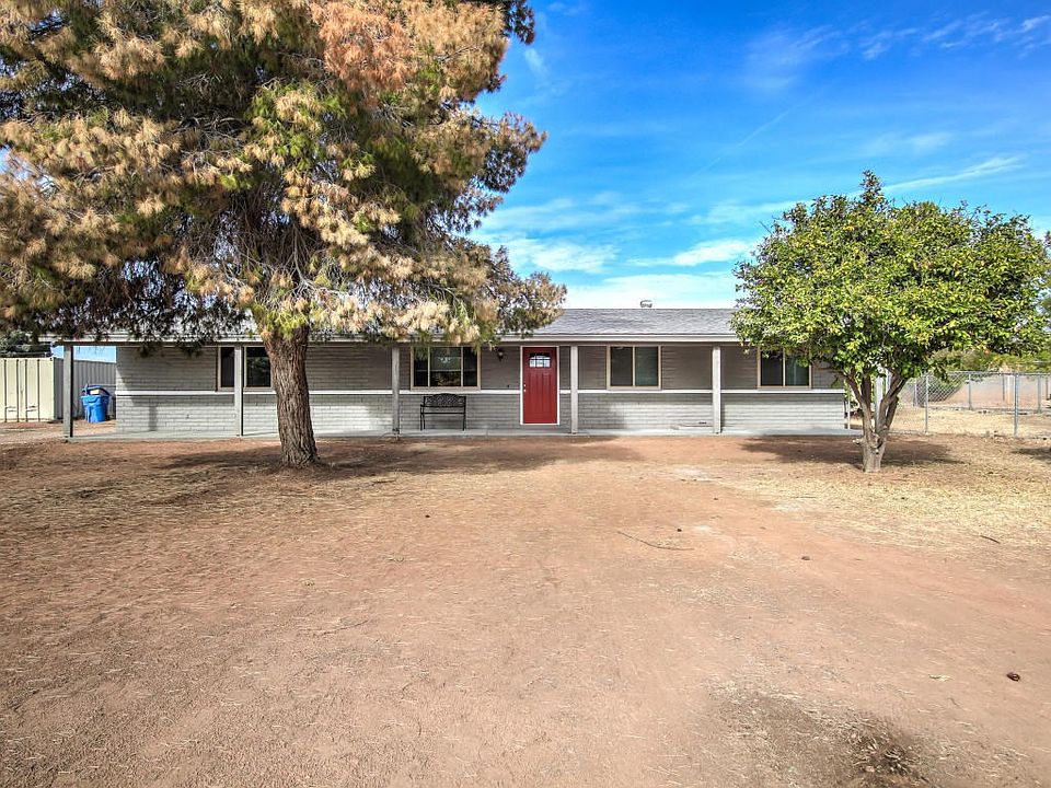 3576 E Tremaine Ave-1
