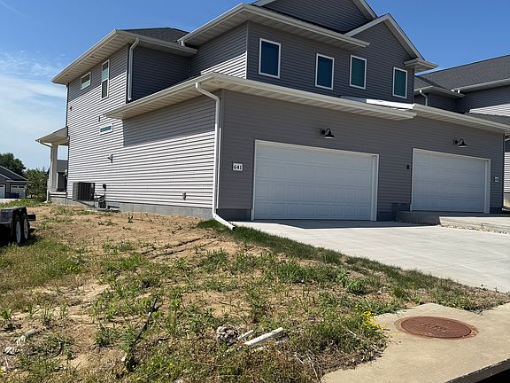 4th image of 641 Catherine Dr
