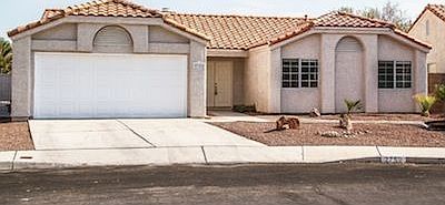 1st image of 2752 Sandalwood Ave