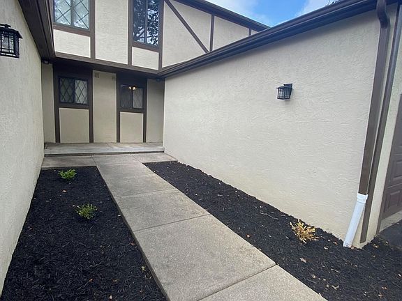 2nd image of 7709 Scofield Ct