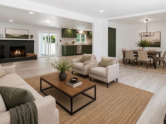 5th image of 308 Mapleshore Dr