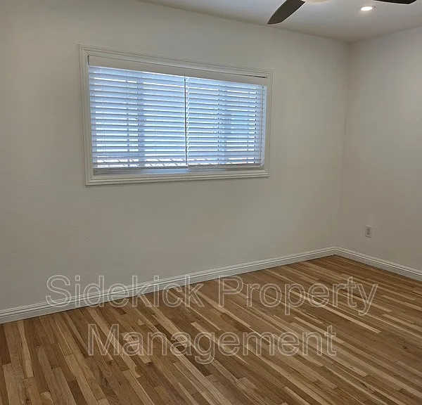 11639 Faculty Dr — Photo 11