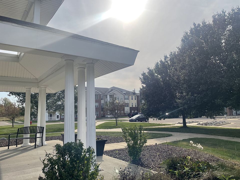 1st image of 3500 Beaumont Park Dr #34-302
