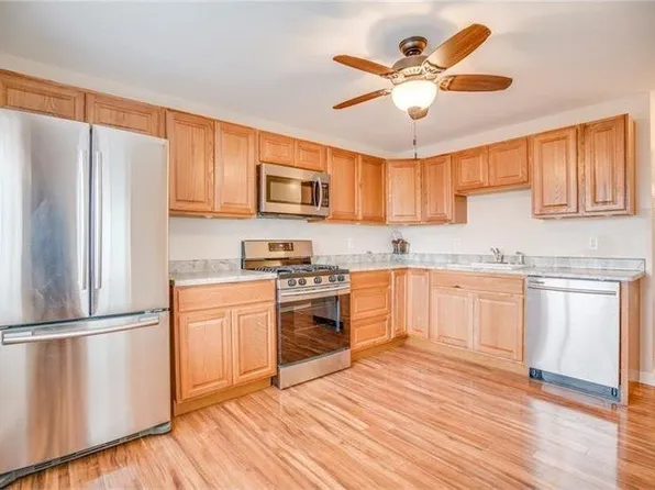 por1425, 1425 Porterfield St #2, Pittsburgh, PA 15212