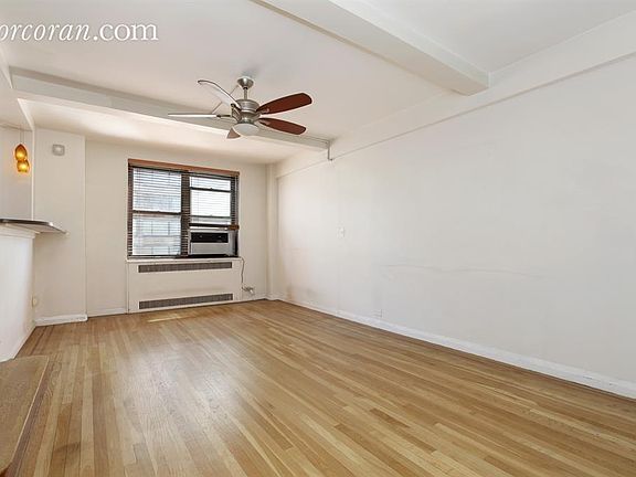 3rd image of 160 7th Ave #805
