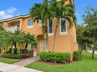 Cali Greens, Homestead, FL 33035
