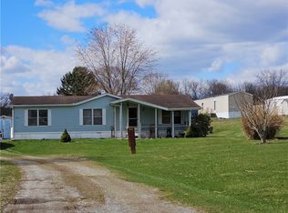 126 Country Side Dr, Valencia, PA 16059
