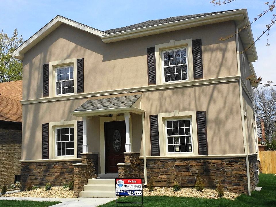 1st image of 4544 W Bryn Mawr Ave