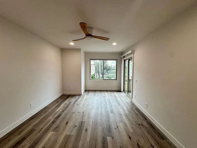 6110 Calle Mariselda #102 — Photo 10