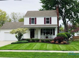 833 River Rd, Maumee, OH 43537