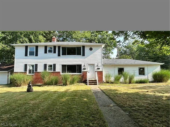 201 W Glendale St, Bedford, OH 44146