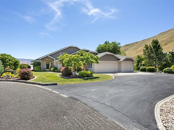 4th image of 2985 Eastview Lane