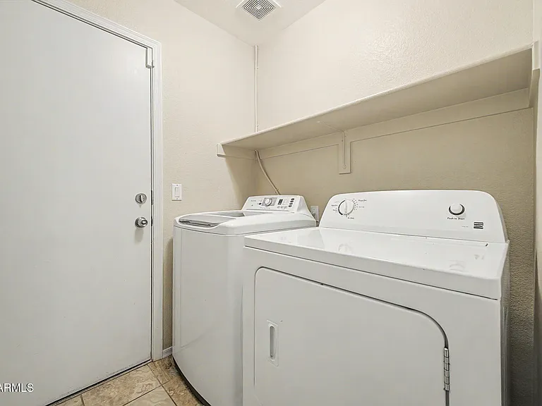 8151 W Tonto Ln — Photo 28