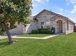 9100 Noontide Dr, Fort Worth, TX 76179