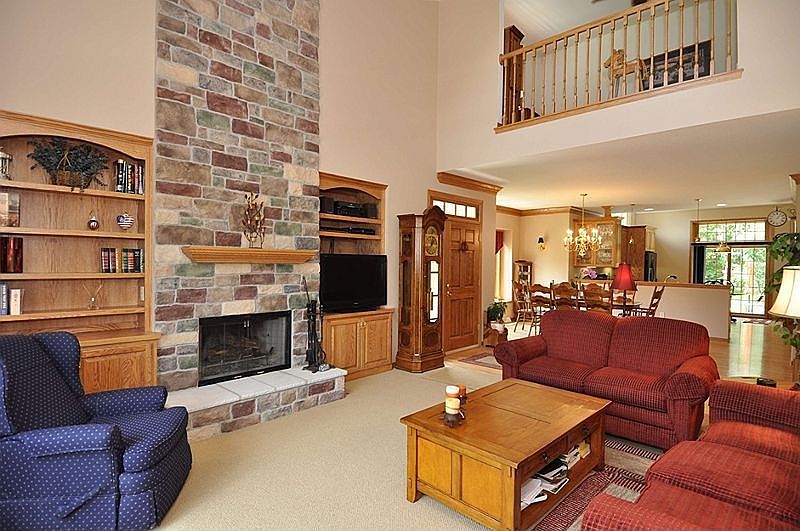 1st image of 3330 Turnberry Oak Dr