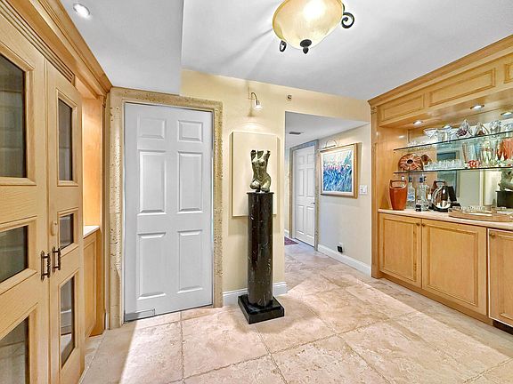 5th image of 3000 N Ocean Drive #23 A