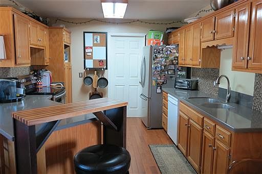 5th image of 111 Janna Ln
